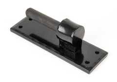 From the Anvil Black Frame Hook for 33234 (pair)