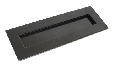 Black Letter Plate