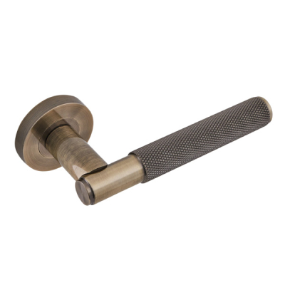 Insignia Knurled Lever Handle on Rose Set - Antique Bronze (Zinc)