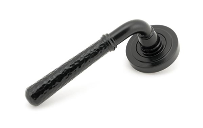 Black Hammered Newbury Lever on Rose Set (Unsprung)