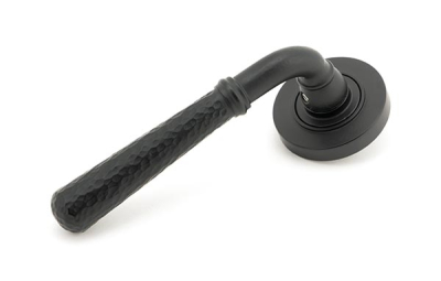 Matt Black Hammered Newbury Lever on Rose Set (Unsprung)