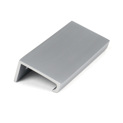 Satin Chrome Plain Edge Pull
