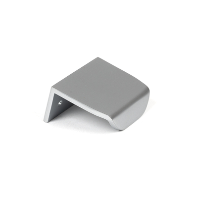 Satin Chrome Moore Edge Pull