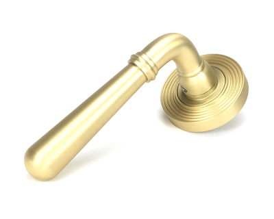 Satin Brass Newbury Lever on Rose Set (Sprung)