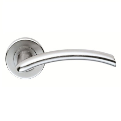 Serozzetta Tres Lever Handles on Rose (Set)