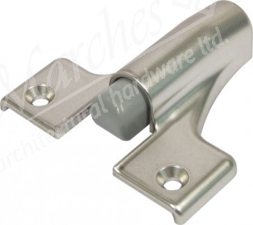 Soft close for 110 deg hinges
