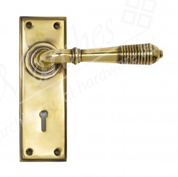 Reeded Lever Lock Set - Aged Brass