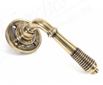 Reeded Lever on Rose Set - Aged Brass 