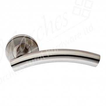 19mm Sprung Curved Lever Handle on Rose SSS