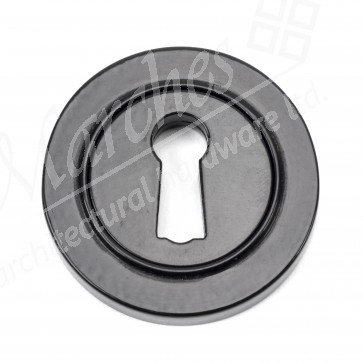 Black Round Escutcheon (Plain)