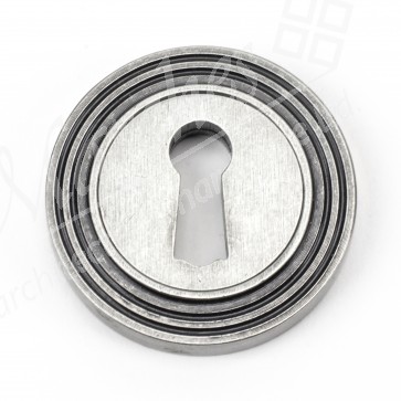 Pewter Round Escutcheon (Beehive)