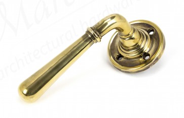 Newbury Lever on Rose Set Unsprung - Aged Brass