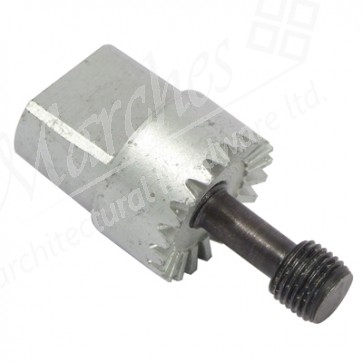 Extended interlock spindle