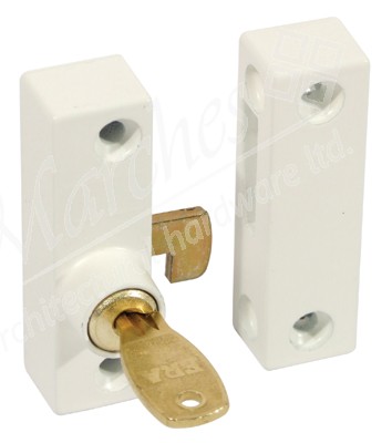 Flush pivot lock