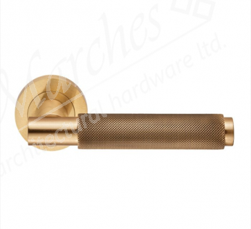 Varese Knurled Lever Handle on Rose - Satin Brass