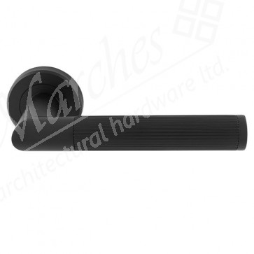 Carlisle Serozzetta Trend Lines Lever on Round Rose - Matt Black