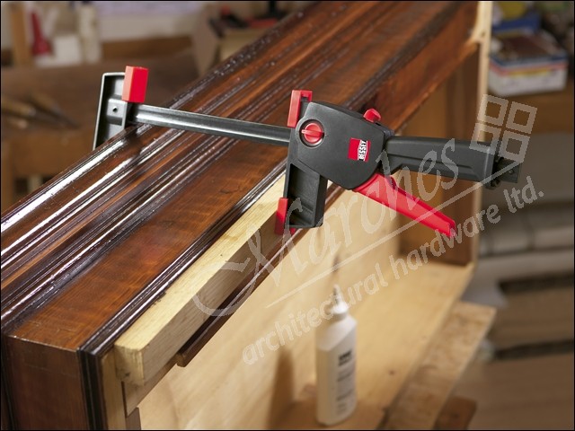 DUO30 8 Duo Clamp Capacity 30cm DUO One Handed Clamps Bessey