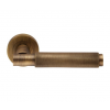 Varese Knurled Lever Handle on Rose - Antique Brass