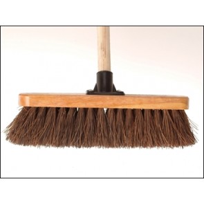 Bassine Broom with 12 in Varnished Handle